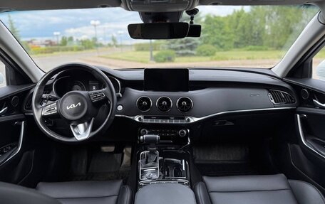 KIA Stinger I, 2022 год, 3 550 000 рублей, 5 фотография
