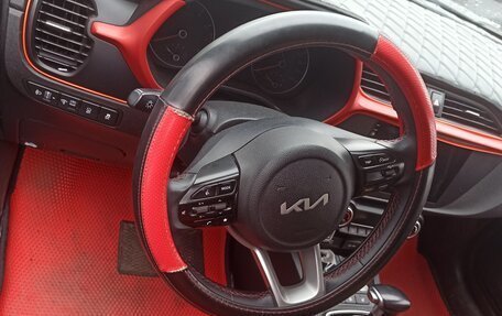 KIA Rio IV, 2022 год, 1 660 000 рублей, 14 фотография
