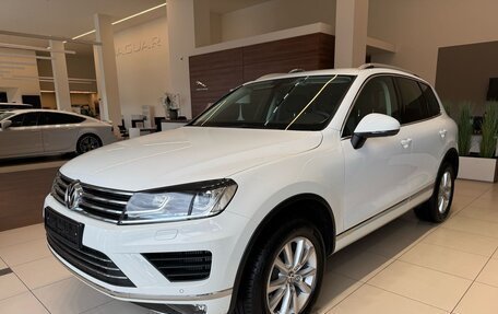 Volkswagen Touareg III, 2016 год, 4 990 000 рублей, 1 фотография