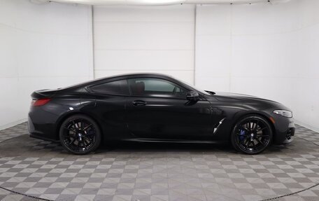 BMW 8 серия, 2022 год, 12 213 000 рублей, 4 фотография