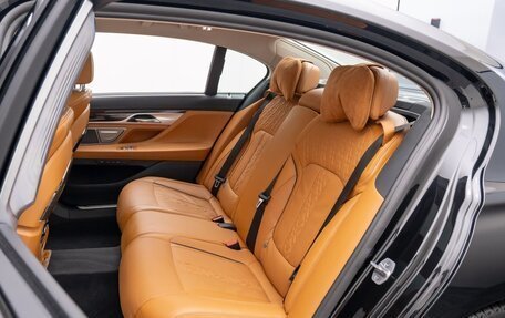 BMW 7 серия, 2022 год, 7 160 000 рублей, 16 фотография