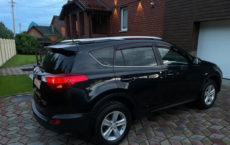 Toyota RAV4, 2014 год, 2 150 000 рублей, 3 фотография