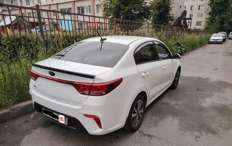 KIA Rio IV, 2017 год, 950 000 рублей, 6 фотография