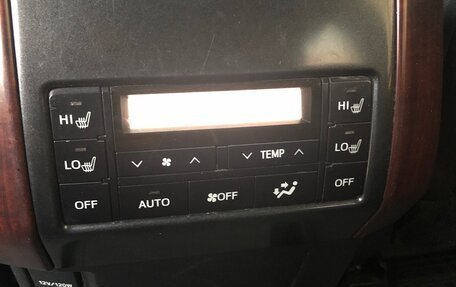 Toyota Land Cruiser Prado 150 рестайлинг 2, 2014 год, 3 500 000 рублей, 22 фотография