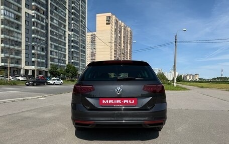 Volkswagen Passat B8 рестайлинг, 2019 год, 2 550 000 рублей, 6 фотография