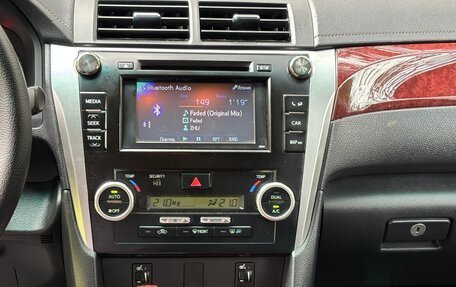 Toyota Camry, 2013 год, 1 275 000 рублей, 10 фотография