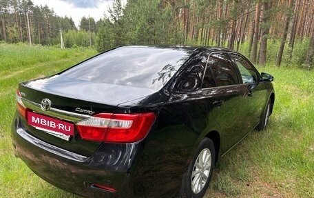 Toyota Camry, 2013 год, 1 275 000 рублей, 4 фотография