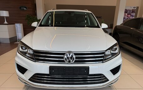 Volkswagen Touareg III, 2016 год, 4 990 000 рублей, 2 фотография