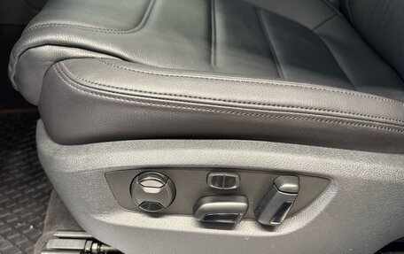 Volkswagen Touareg III, 2016 год, 4 990 000 рублей, 10 фотография