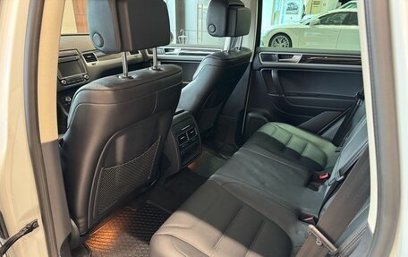 Volkswagen Touareg III, 2016 год, 4 990 000 рублей, 17 фотография