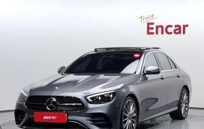 Mercedes-Benz E-Класс, 2022 год, 4 900 000 рублей, 1 фотография