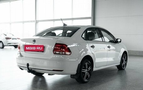 Volkswagen Polo VI (EU Market), 2017 год, 1 045 000 рублей, 2 фотография