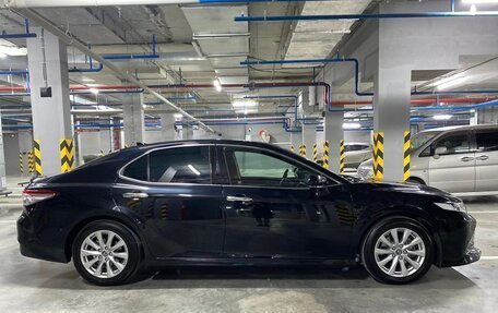Toyota Camry, 2018 год, 2 700 000 рублей, 8 фотография