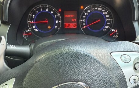 Infiniti FX II, 2010 год, 1 349 000 рублей, 12 фотография