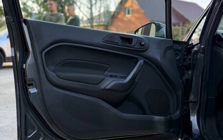 Ford Fiesta, 2017 год, 900 000 рублей, 9 фотография