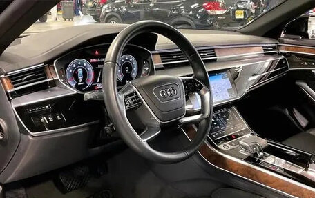 Audi A8, 2021 год, 6 676 704 рублей, 16 фотография