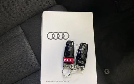 Audi A8, 2022 год, 7 503 768 рублей, 10 фотография