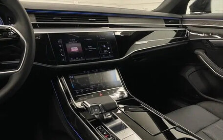 Audi A8, 2022 год, 7 503 768 рублей, 18 фотография