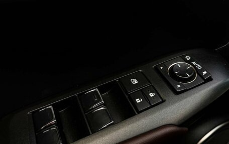 Lexus NX I, 2017 год, 3 000 000 рублей, 14 фотография