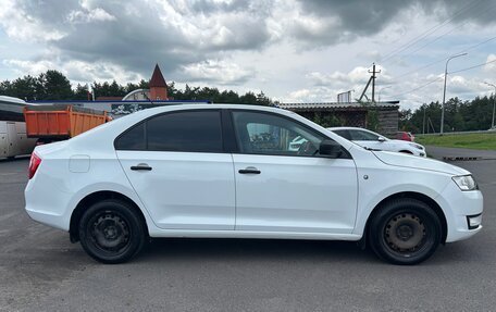 Skoda Rapid I, 2015 год, 850 000 рублей, 2 фотография