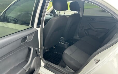 Skoda Rapid I, 2015 год, 850 000 рублей, 6 фотография