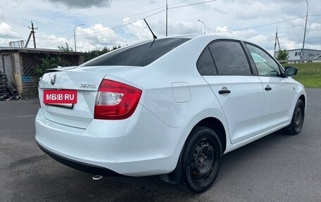Skoda Rapid I, 2015 год, 850 000 рублей, 3 фотография