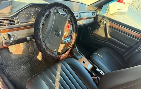 Mercedes-Benz W124, 1991 год, 1 000 000 рублей, 7 фотография