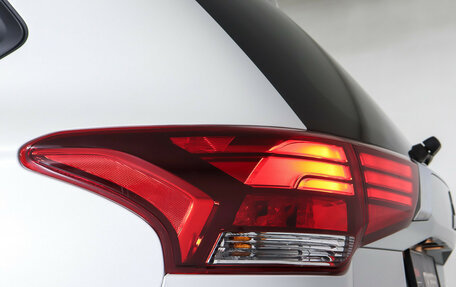 Mitsubishi Outlander III рестайлинг 3, 2021 год, 2 743 000 рублей, 27 фотография