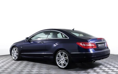 Mercedes-Benz E-Класс, 2012 год, 1 577 000 рублей, 7 фотография