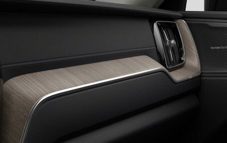 Volvo XC60 II, 2025 год, 9 950 000 рублей, 3 фотография