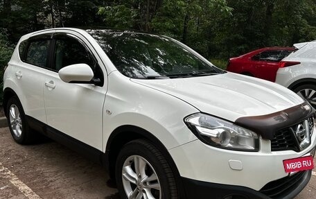 Nissan Qashqai, 2011 год, 945 000 рублей, 2 фотография
