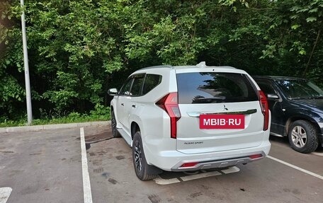 Mitsubishi Pajero Sport III рестайлинг, 2022 год, 3 700 000 рублей, 2 фотография