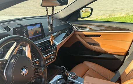 BMW 5 серия, 2019 год, 3 850 000 рублей, 7 фотография