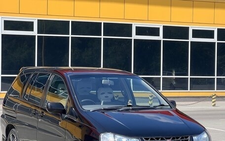 Nissan Liberty, 2001 год, 550 000 рублей, 2 фотография