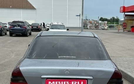 Mercedes-Benz C-Класс, 1994 год, 300 000 рублей, 4 фотография