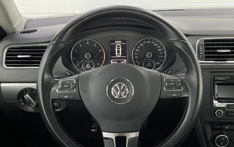Volkswagen Jetta VI, 2012 год, 1 299 000 рублей, 14 фотография