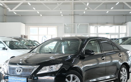 Toyota Camry, 2012 год, 1 879 000 рублей, 4 фотография