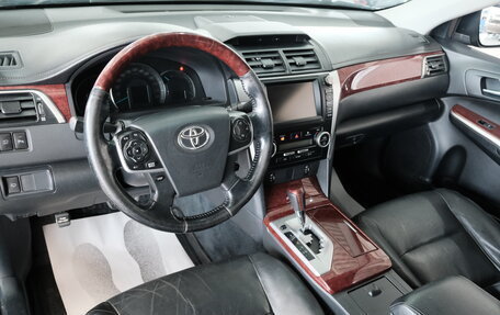 Toyota Camry, 2012 год, 1 879 000 рублей, 12 фотография