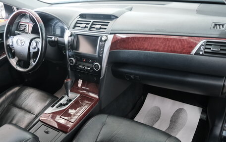 Toyota Camry, 2012 год, 1 879 000 рублей, 24 фотография
