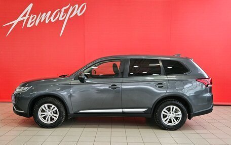 Mitsubishi Outlander III рестайлинг 3, 2019 год, 1 890 000 рублей, 2 фотография