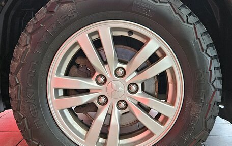 Mitsubishi Outlander III рестайлинг 3, 2019 год, 1 890 000 рублей, 19 фотография