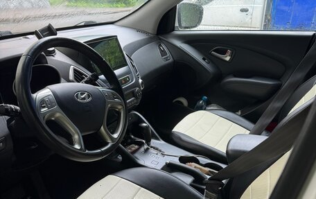 Hyundai ix35 I рестайлинг, 2012 год, 900 000 рублей, 14 фотография
