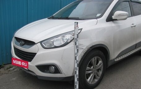 Hyundai ix35 I рестайлинг, 2012 год, 900 000 рублей, 10 фотография