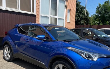 Toyota C-HR I рестайлинг, 2018 год, 2 150 000 рублей, 8 фотография