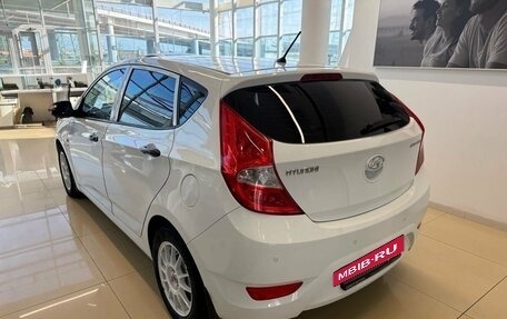 Hyundai Solaris II рестайлинг, 2013 год, 899 900 рублей, 4 фотография