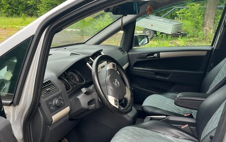Opel Zafira B, 2008 год, 830 000 рублей, 13 фотография