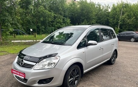 Opel Zafira B, 2008 год, 830 000 рублей, 5 фотография