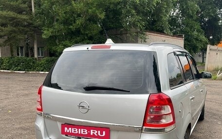 Opel Zafira B, 2008 год, 830 000 рублей, 9 фотография