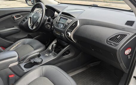 Hyundai ix35 I рестайлинг, 2011 год, 1 250 000 рублей, 20 фотография
