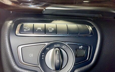 Mercedes-Benz V-Класс, 2017 год, 4 100 000 рублей, 17 фотография